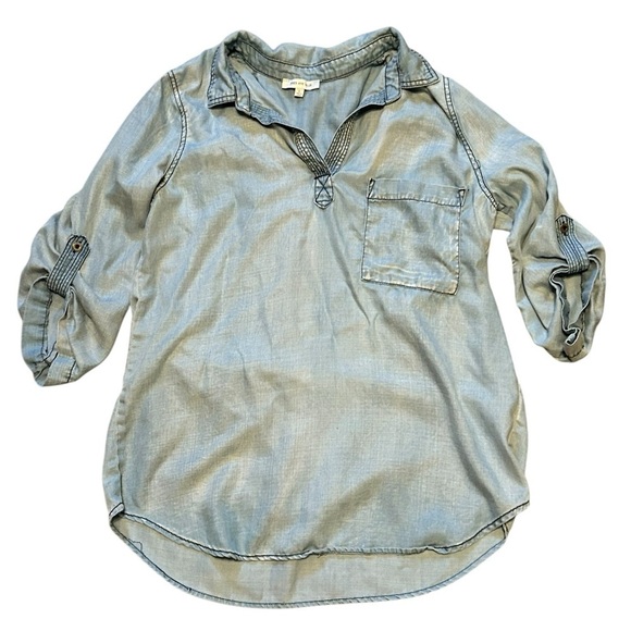 Skies Are Blue Tops - SKIES ARE BLUE Alisson Chambray Top Size Large